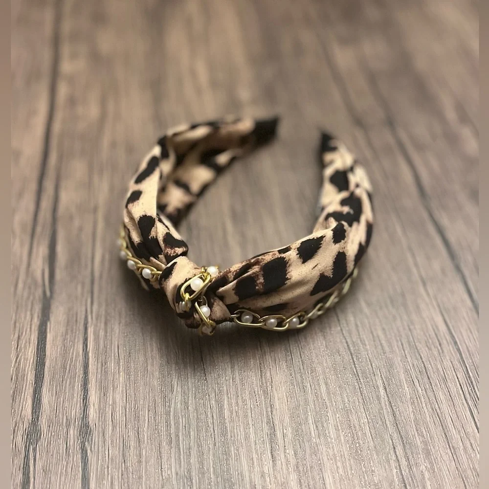 Leopard Print and Pearl Knotted Headband
